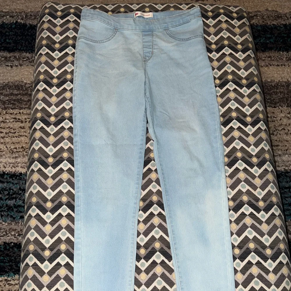 levi’s jegging - Picture 1 of 3